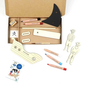 Make Your Own Pirate Scene Craft Kit by Cotton Twist